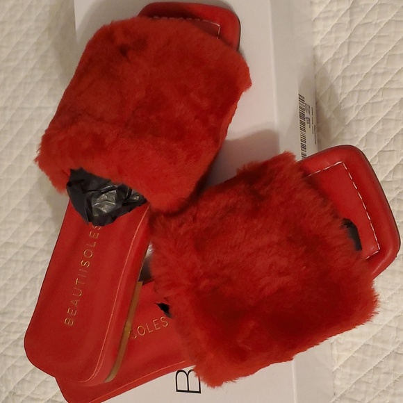 Beautiisoles Shoes - 💥 Beautiisoles Sofie Cozy Slide Red Shearling Leather Shoes